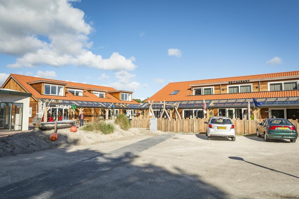 Vakantiepark Dennenoord Den Burg Exterior foto