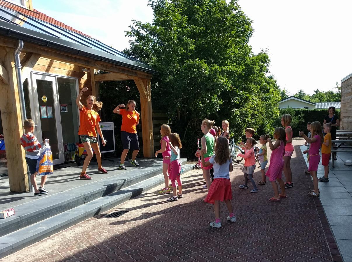 Vakantiepark Dennenoord Den Burg Exterior foto